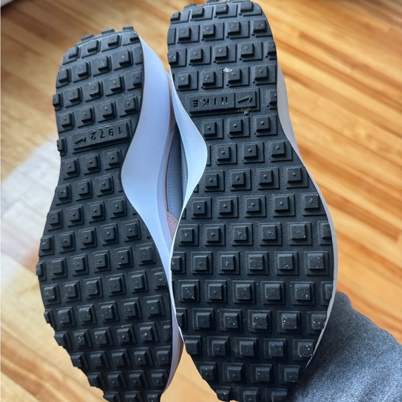 Nike Waffle Debut Sneakers - Picture 5 of 5